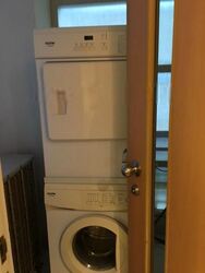 The Bayron (D9), Condominium #445199031